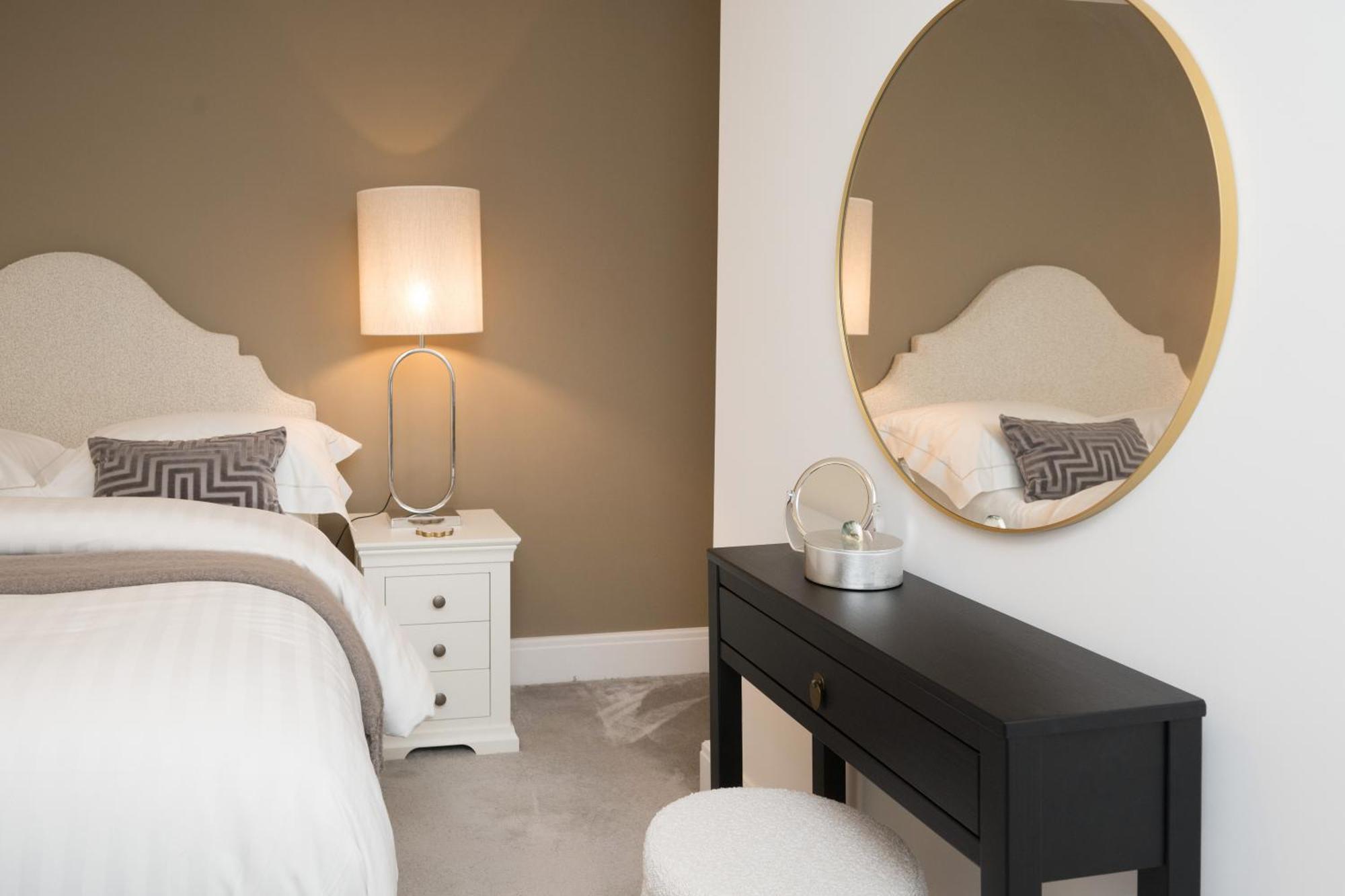 Sixtytwo By Harrogate Serviced Apartments Exterior photo
