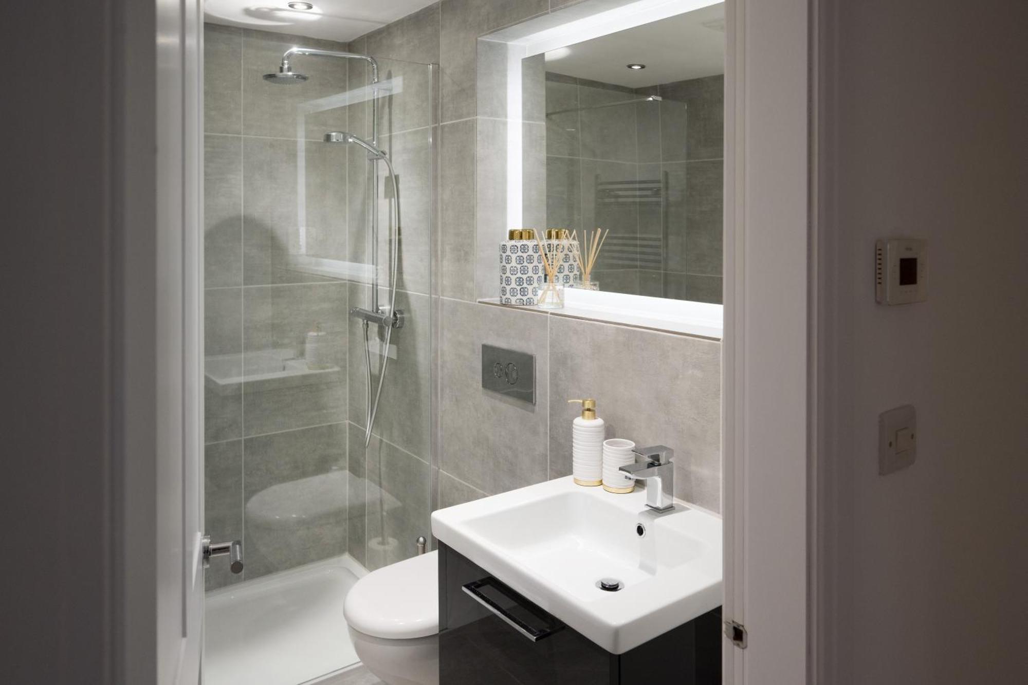 Sixtytwo By Harrogate Serviced Apartments Exterior photo